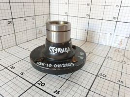 Ступица КЗК-10-0212603А к/вала ведущего (d=40мм) (саломотряс) КЗК-1218