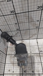 Кран ручной тормозн. 961 723 100 0 WABCO