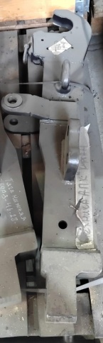 Тяга нижняя левая 744Р3-46.28.100-3-01 (мех.навески) фото 1