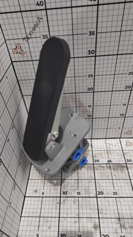 Кран двухсекц. с педалью 197411080719-6 фото 1