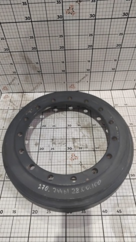 Крышка 270 744Р1-28.00.100 (трубы шарнира) фото 1