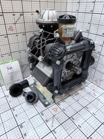 Насос мембранно-поршневой D-174, 165 л/мин фото 1