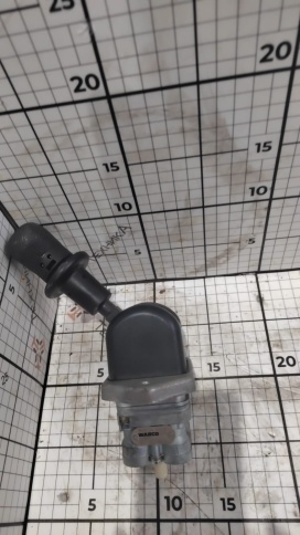 Кран ручной тормозн. 961 723 100 0 WABCO фото 1