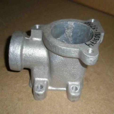 Патрубок 8423-1303174 (подводящий водомасл. радиатора) фото 1