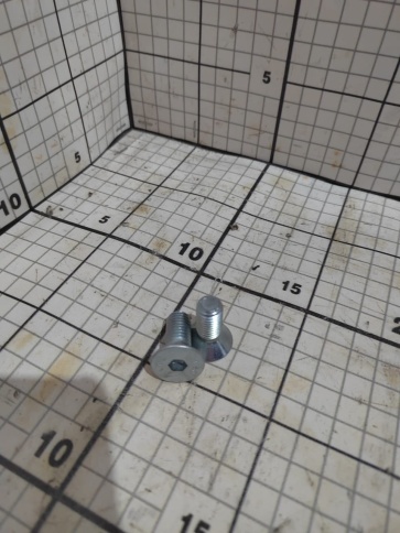 Винт М10х25.88.019 DIN7991 фото 1